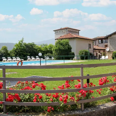 By Interhome * San Felice del Benaco